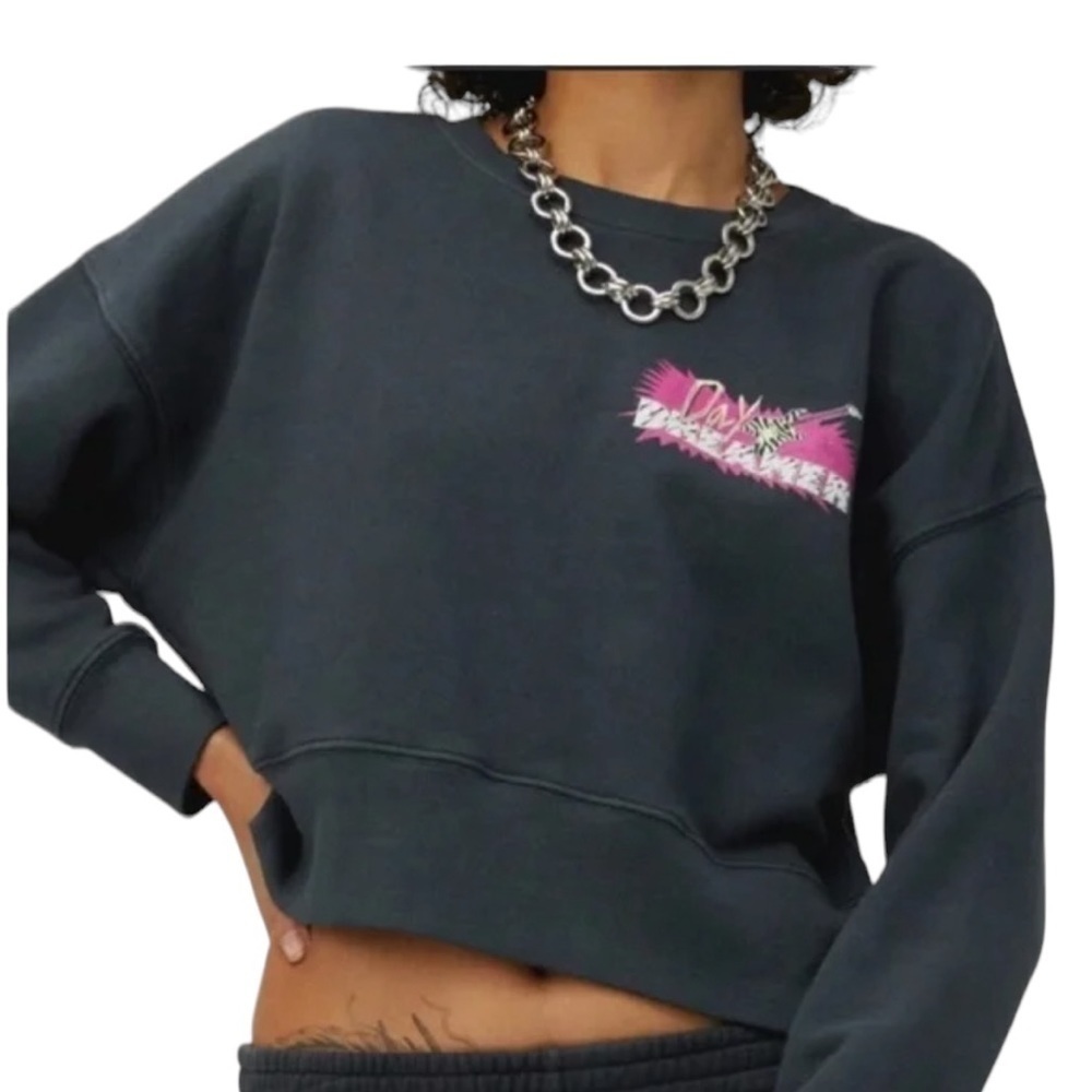 Daydreamer Retro Streetwear Guitar Cropped‎ Sweatshirt Size 2X NWT